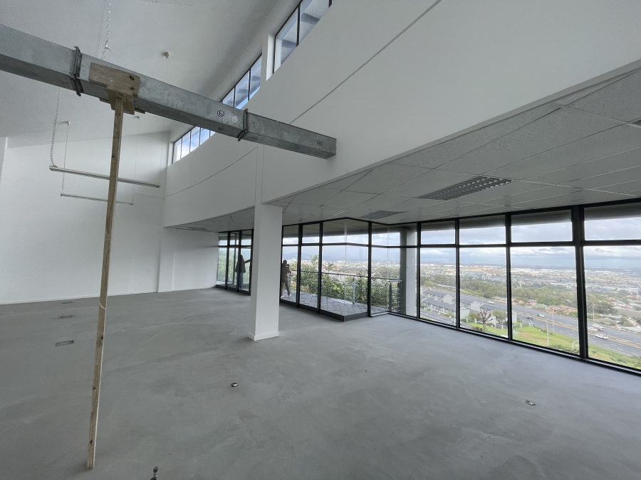 Commercial Property for Sale in Uitzicht Western Cape